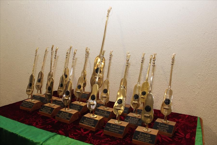 KUNDE 2013: Cremonie de recompense des talents au Burkina Faso
