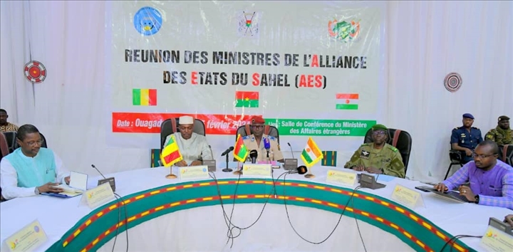 Consolidation de lAlliance des Etats du Sahel (AES) : plus de 20 ministres burkinab, maliens et nigriens en conclave  Ouagadougou

